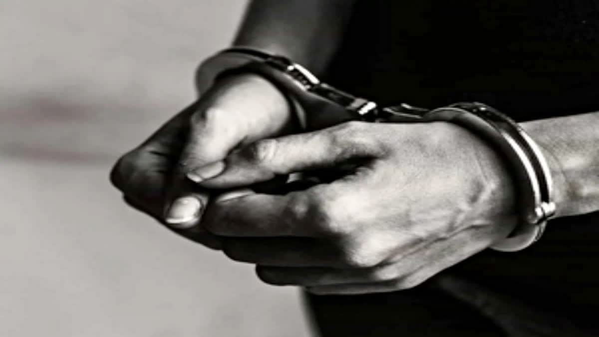 कोलकाता गैंग रेप केस: पुलिस ने गार्ड को गिरफ्तार किया, मेघवाल ने कहा- यह बंगाल पर एक कलंक है