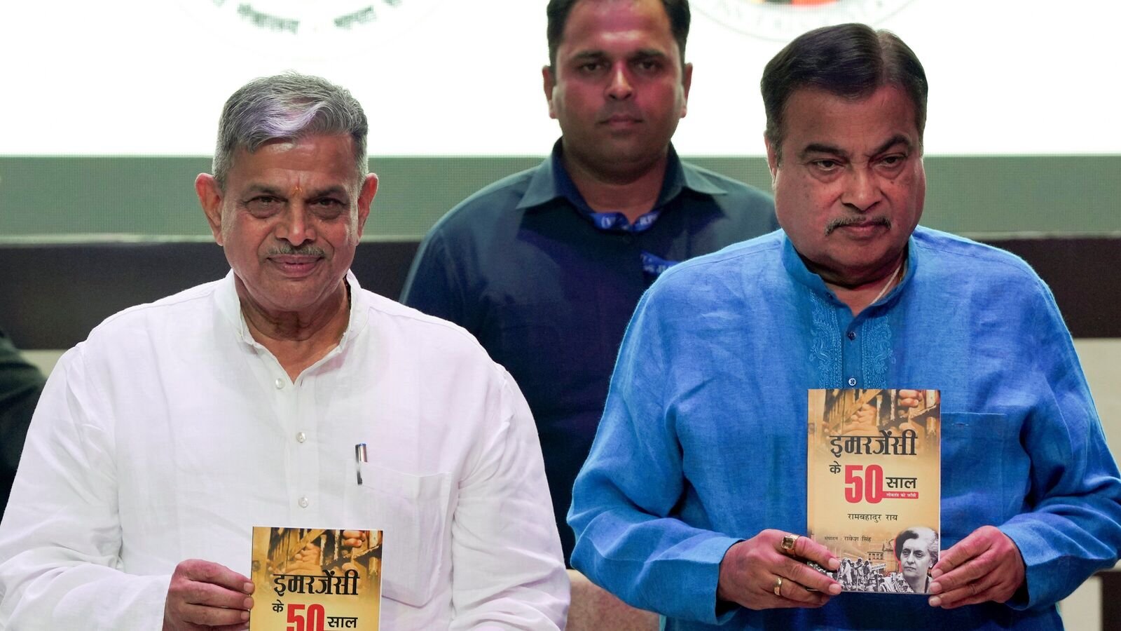 'संविधान को नष्ट करने की साजिश': कांग्रेस ने आरएसएस, भाजपा को 'समाजवादी' की समीक्षा करने के लिए कॉल किया, 'धर्मनिरपेक्ष' प्रैमबल में