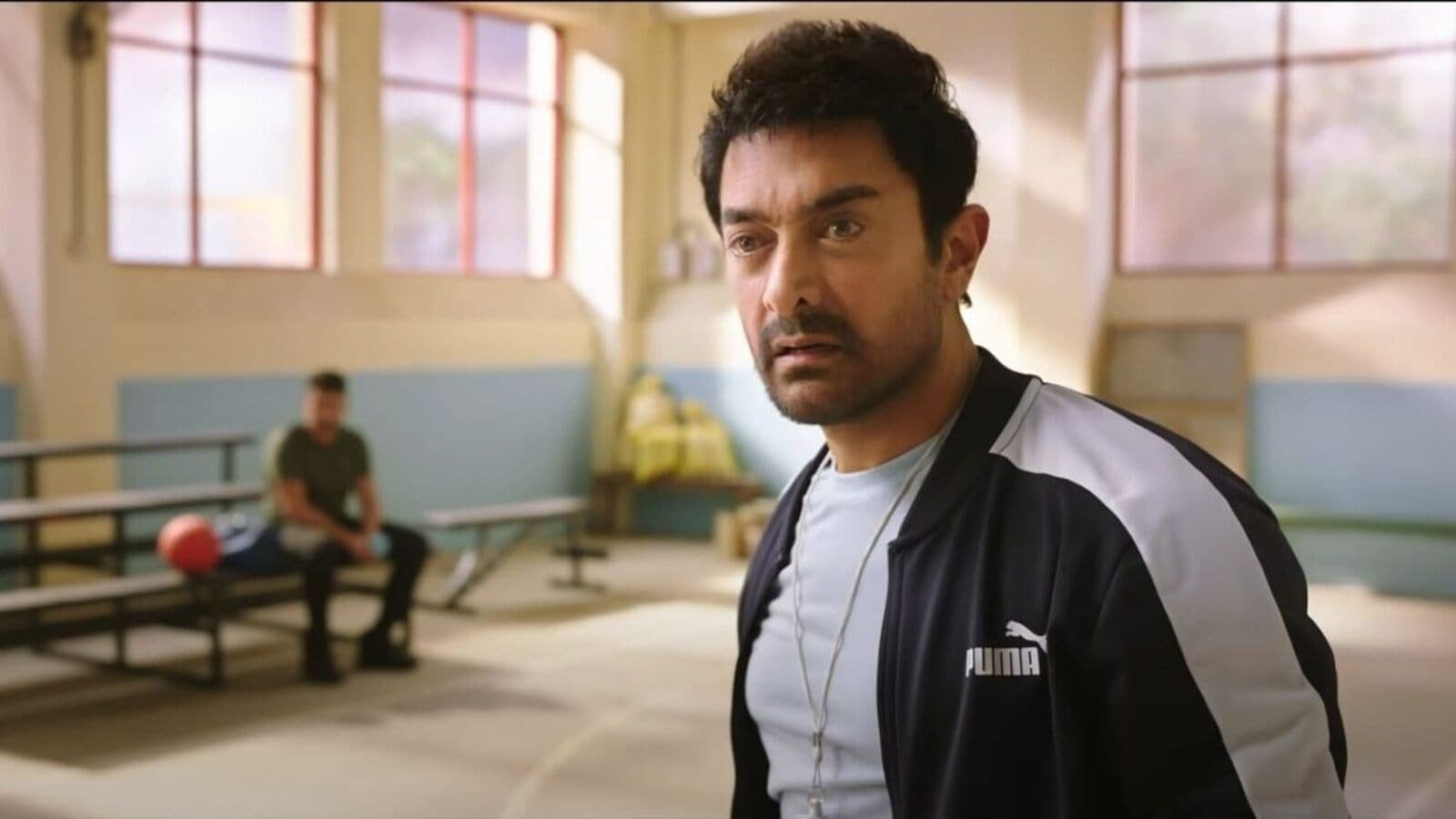 Sitaare Zameen Par Box Office Collection Day 25: Aamir Khan's sports drama witnessed 86 percent fall in earnings on Monday.