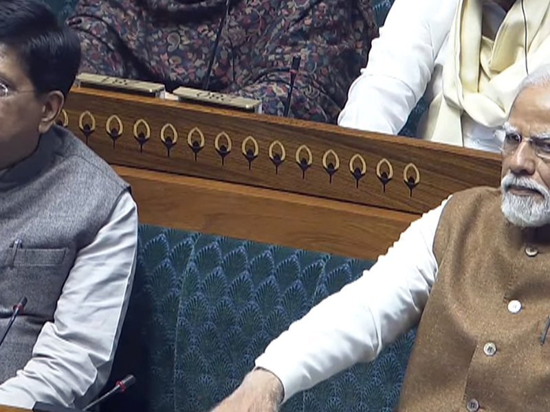 इस हफ्ते एक मुक्त व्यापार संधि पर हस्ताक्षर करने के लिए ब्रिटेन के लिए पीएम मोदी की टीम का हिस्सा बनने के लिए पीश गोयल