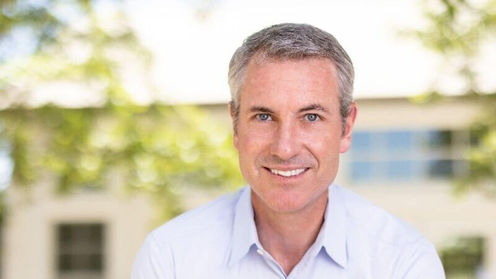 Astronomer CEO Andy Byron caught in tight spot