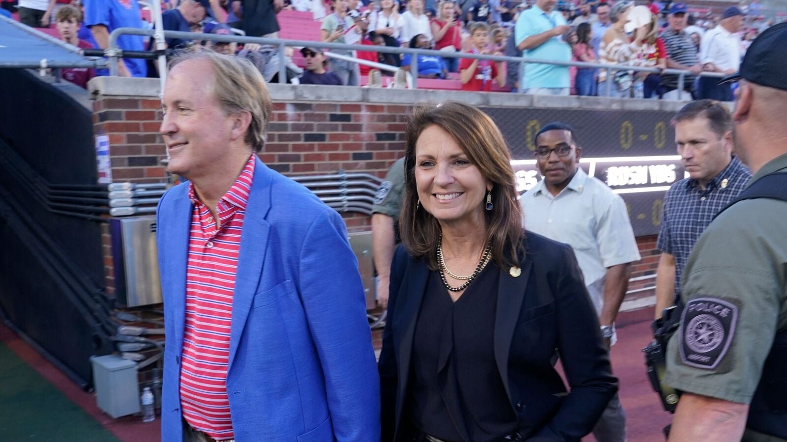 Texas Attorney General Ken Paxton's divorce issue now at centre of political fallout in the State