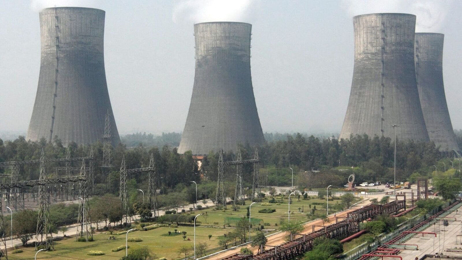 कैबिनेट ने NTPC के लिए ₹ 20,000 करोड़, NLCIL के लिए, 7,000 करोड़ की मंजूरी दी - चेक विवरण