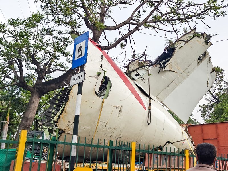 क्या ईंधन नियंत्रण स्विच के आंदोलन ने एयर इंडिया प्लेन क्रैश का कारण बन गया?