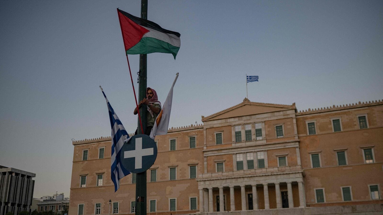 USAID found no evidence of systematic theft by the Palestinian militant group Hamas of U.S.-funded humanitarian supplies.