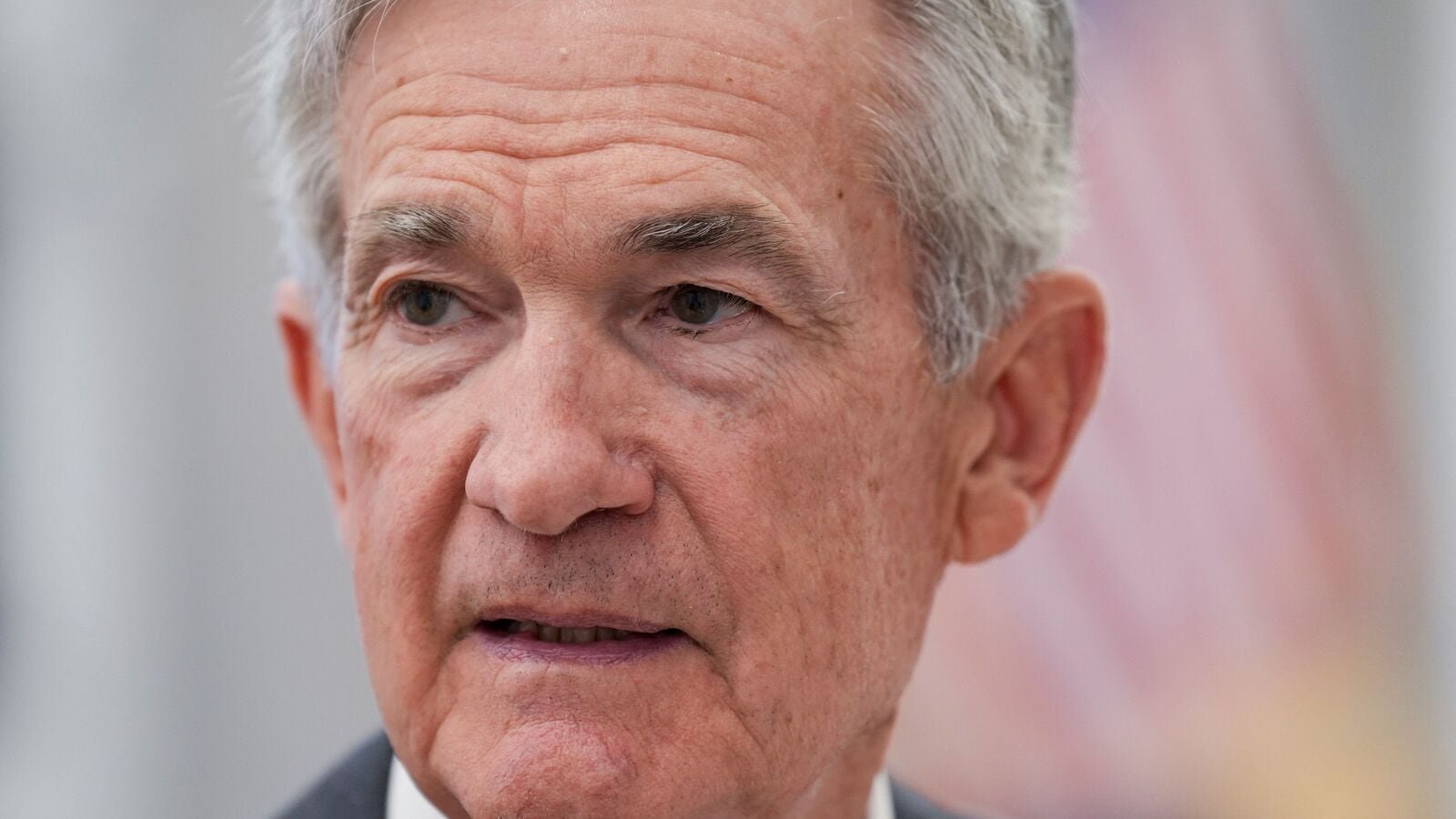 U.S. Federal Reserve Chair Jerome Powell chats during a break at the Federal Reserve's Integrated Review of the Capital Framework for Large Banks Conference in Washington, D.C., U.S., July 22, 2025. REUTERS/Ken Cedeno