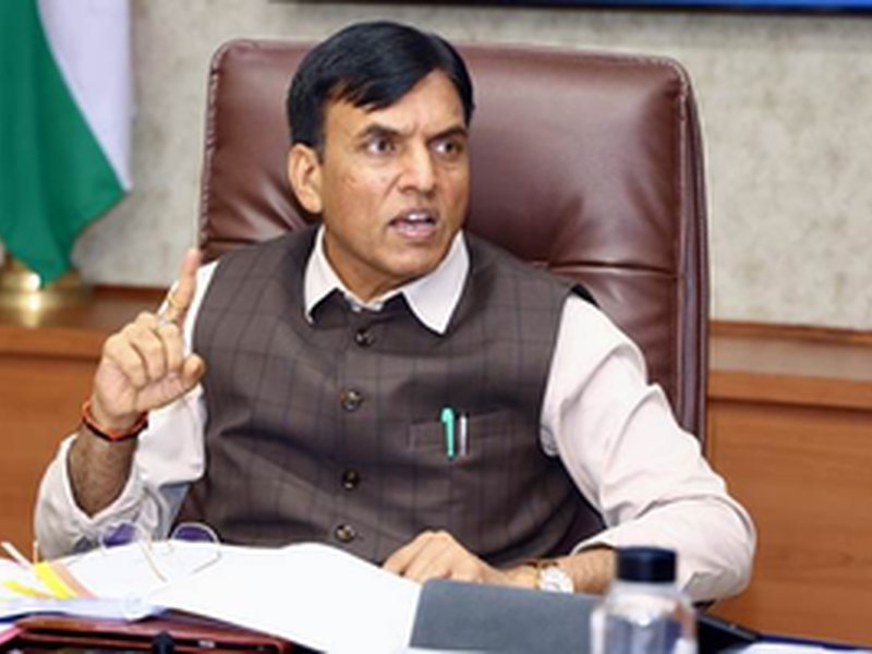 तीन -दिन 'युवा आध्यात्मिक शिखर सम्मेलन' वाराणसी में 18 जुलाई से ड्रग्स के खिलाफ शुरू हुआ