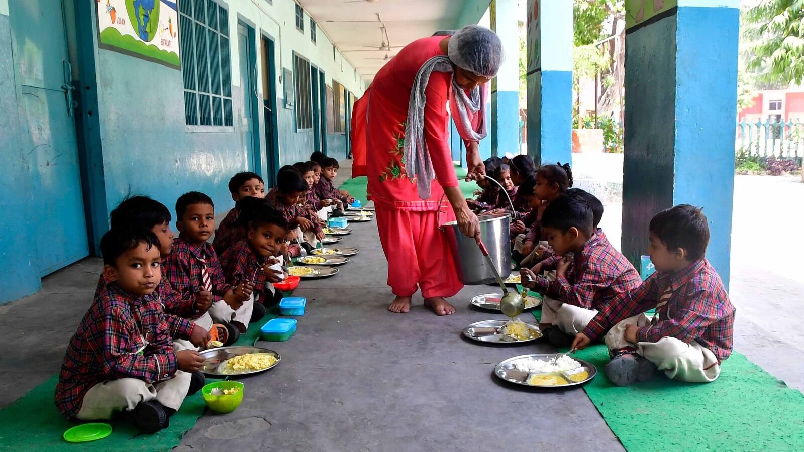 CBSE writes to schools on ‘oil board’; asks institutions to encourage use of stairs, limit ‘high-fat snack’ availability