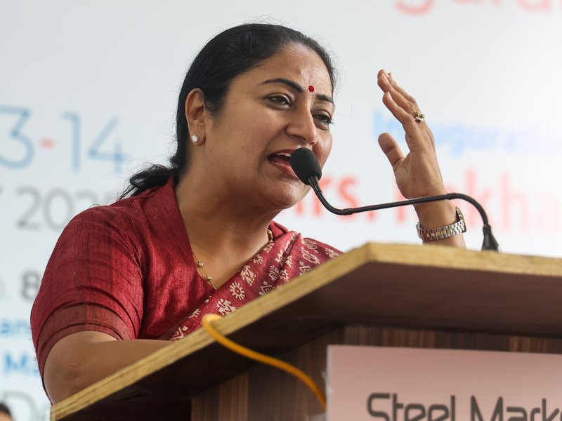 दिल्ली के सीएम रेखा गुप्ता ने पूर्व 'एएपी' सरकार पर एक और घोटाले का आरोप लगाया