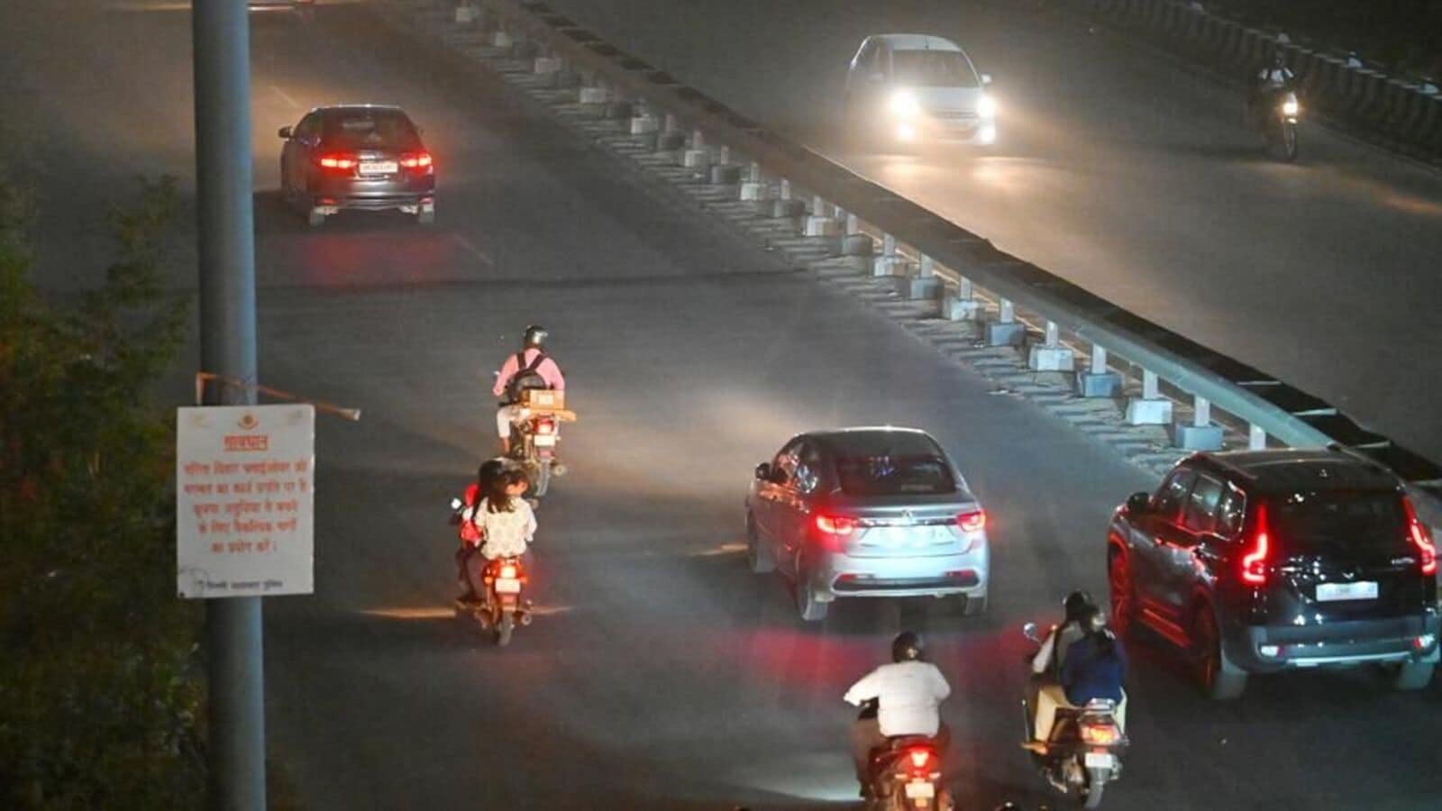 Sarita Vihar flyover. (HT Archive)