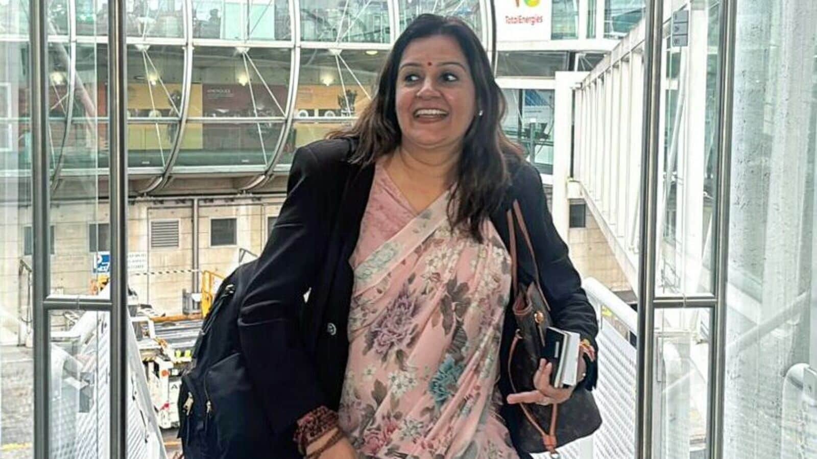 प्रियंका चतुर्वेदी ने निशिकंत दुबे पर हिट किया, जो हिंदी बनाम मराठी पंक्ति के बीच राज ठाकरे को मारते हुए - 'जिसने उसे बनाया ..'