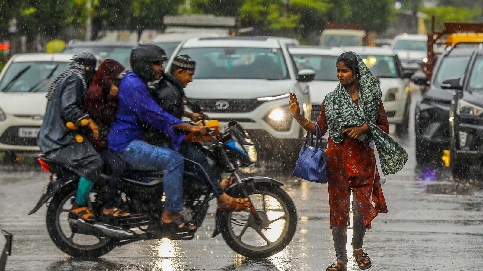 Attention flyers- IndiGo issues travel advisory as heavy rains lash Hyderabad