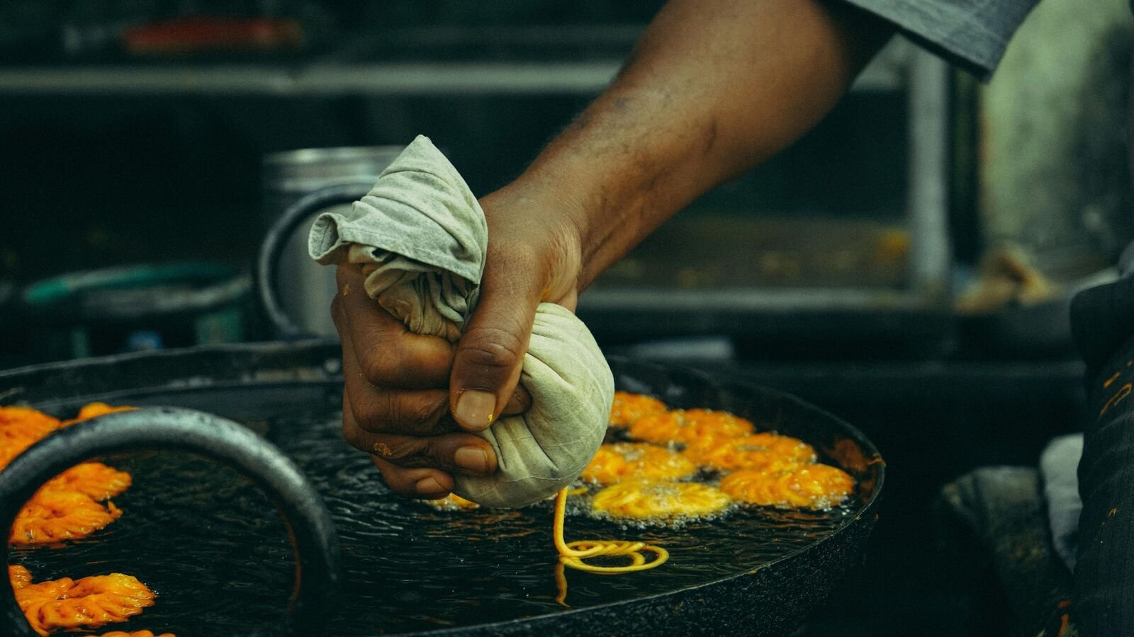 Bollywood dietitian slams government order targeting Indian fast food: ‘Samosa and jalebi ne aap ka kya bigada hai?’