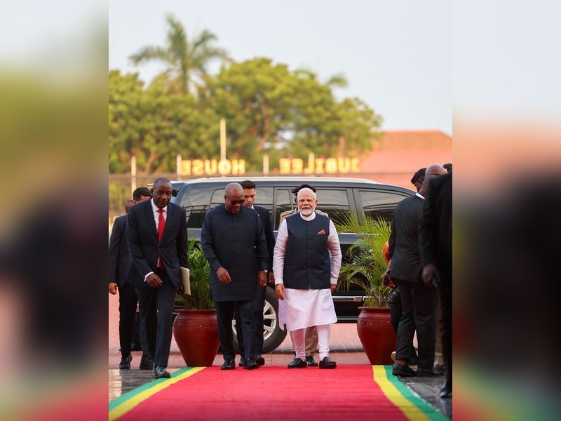 भारत की वैश्विक पहचान: पीएम मोदी घाना में सर्वोच्च नागरिक सम्मान, अब तक 24 देशों को सम्मानित किया गया