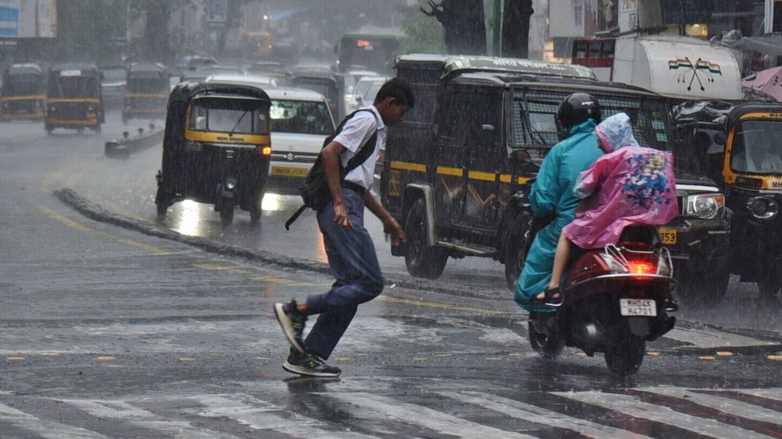 Mumbai Rain: IndiGo, SpiceJet and Akasa issue advisory for flyers — ‘Please plan ahead, leave a little earlier’