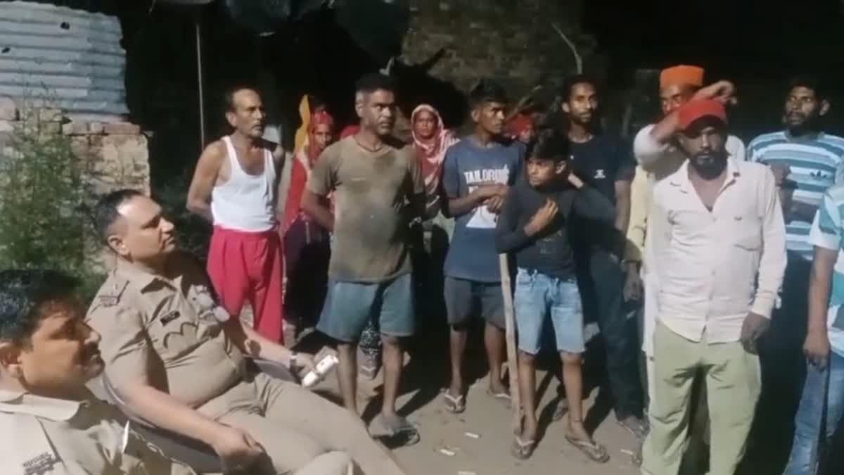 रामनगर के ग्रामीण क्षेत्रों में उड़ने वाले संदिग्ध ड्रोन, लोग रात में गार्ड दे रहे हैं