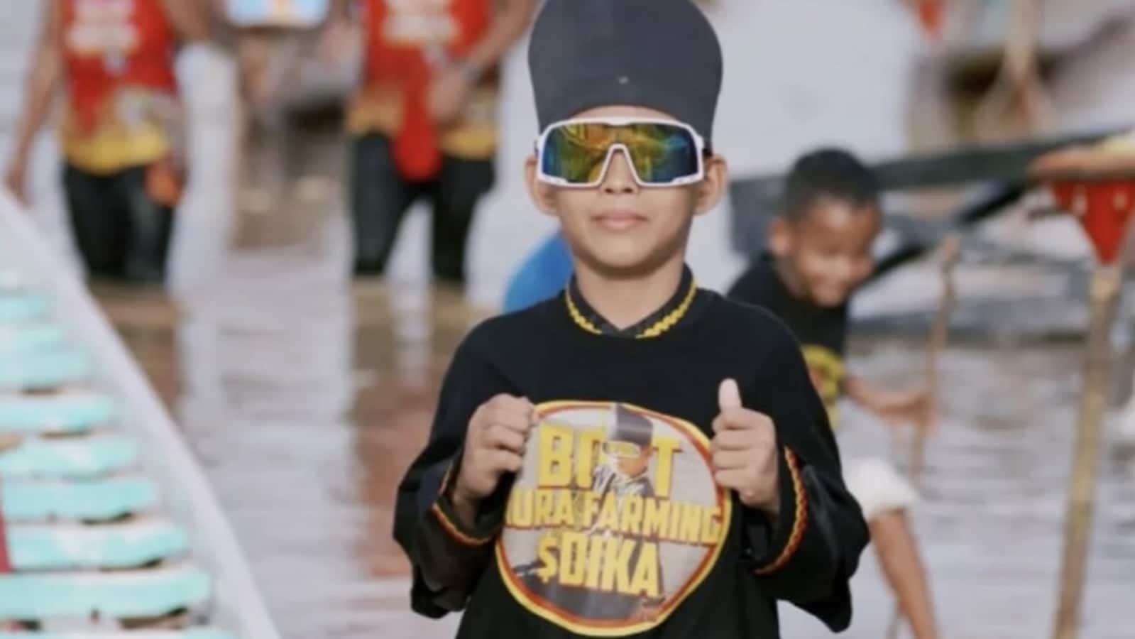 The 5th-grader was making his debut as Togak Luan at the national Pacu Jalur boat race at the time of going viral.