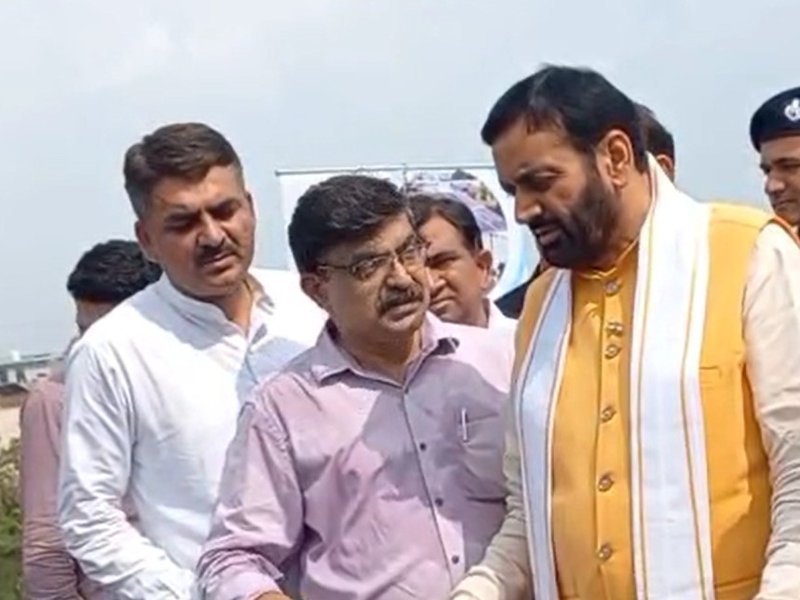 सीएम नाइब सैनी ने कैथल में 'प्रधान मंत्री सूर्य घर योजना' के लाभार्थियों से मुलाकात की