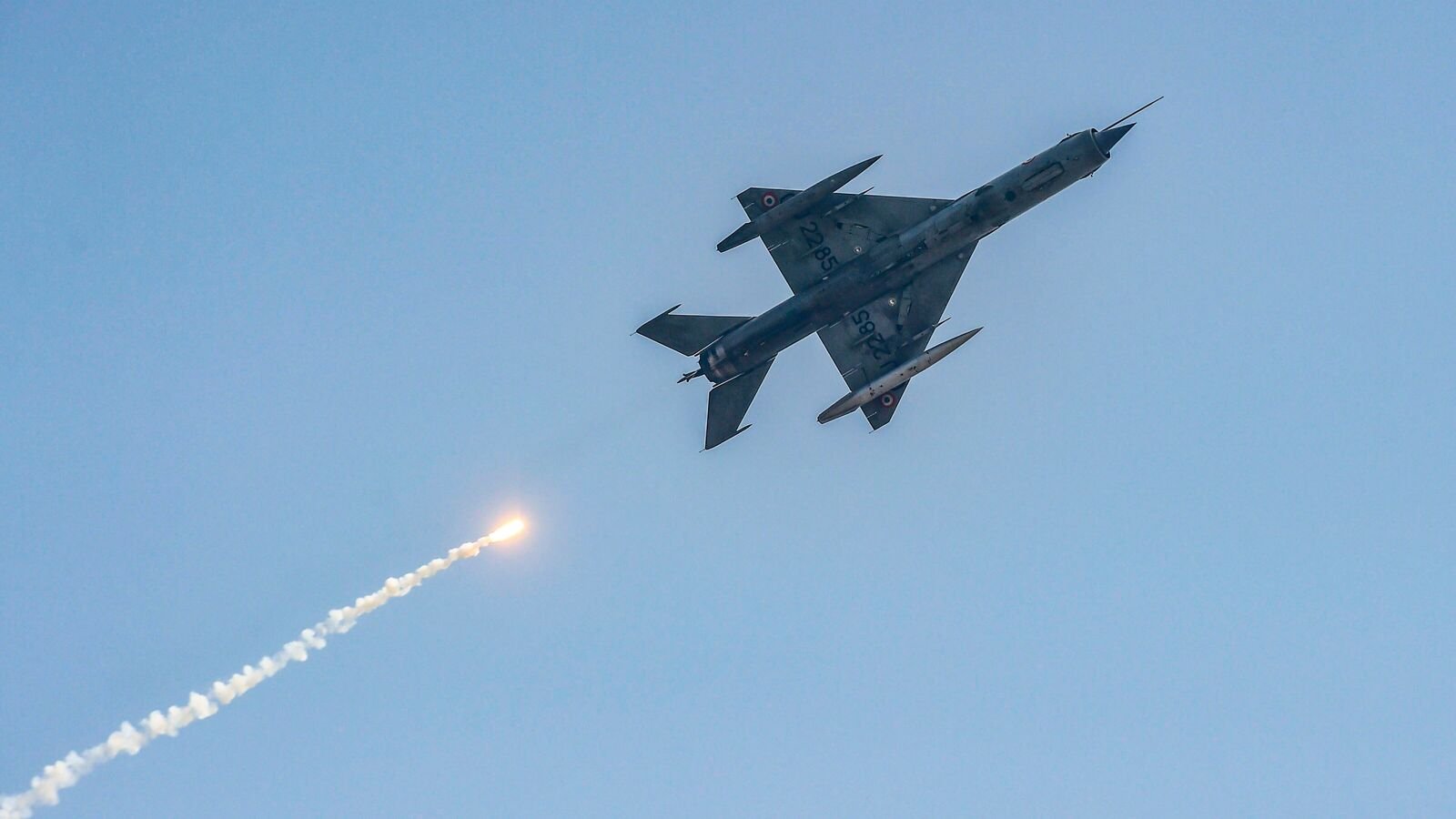 IAF फाइटर पायलट जिन्होंने टारगेट किए पाकिस्तान से सम्मानित किया
