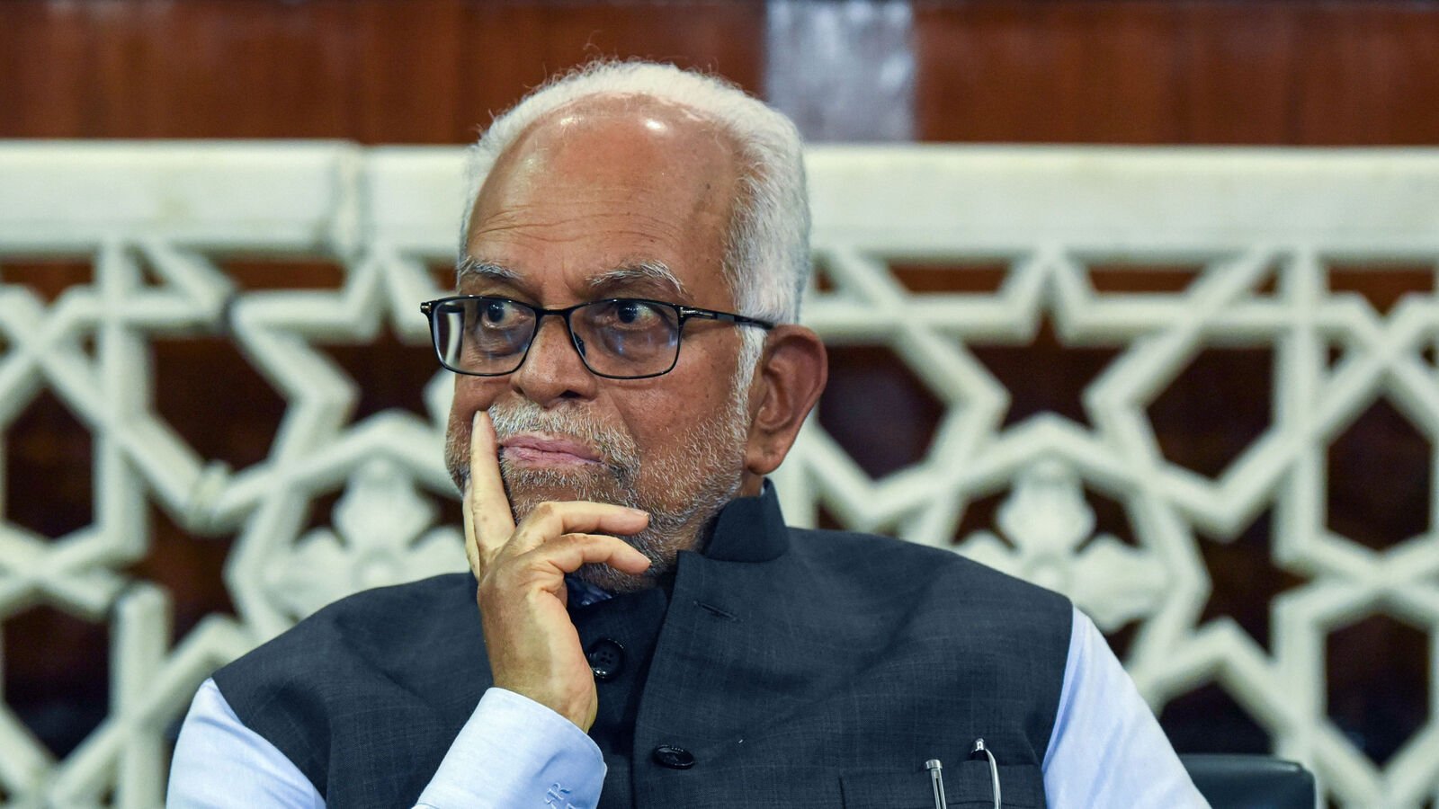 INDIA alliance Vice-Presidential nominee, former Supreme Court Judge B. Sudershan Reddy during a discussion with the Members of the INDIA alliance in the Central Hall of Samvidhan Sadan, in New Delhi on Wednesday.