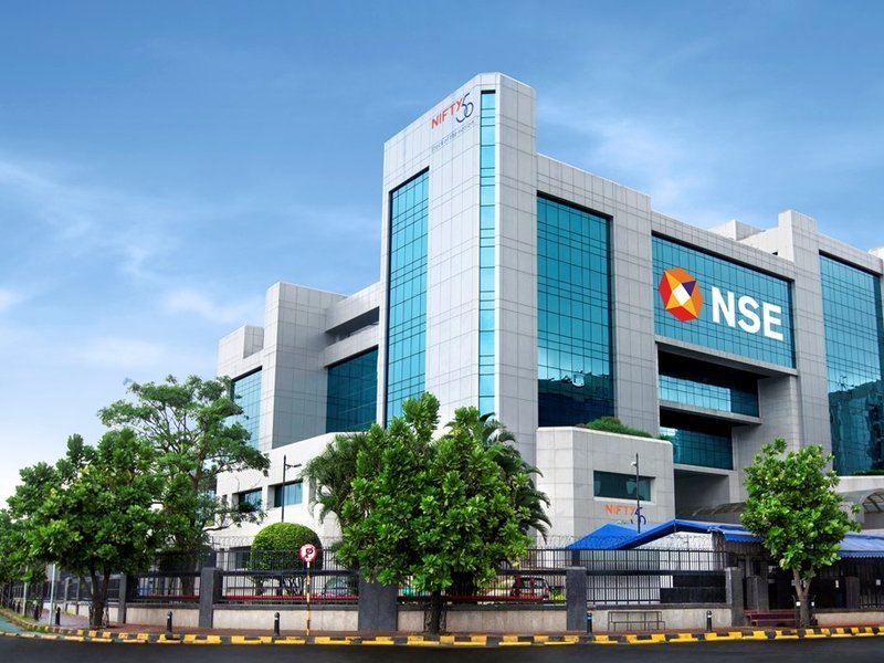 NSE 40 करोड़ रुपये के लिए SEBI के साथ डेटा प्रकटीकरण मामले के साथ सौदा