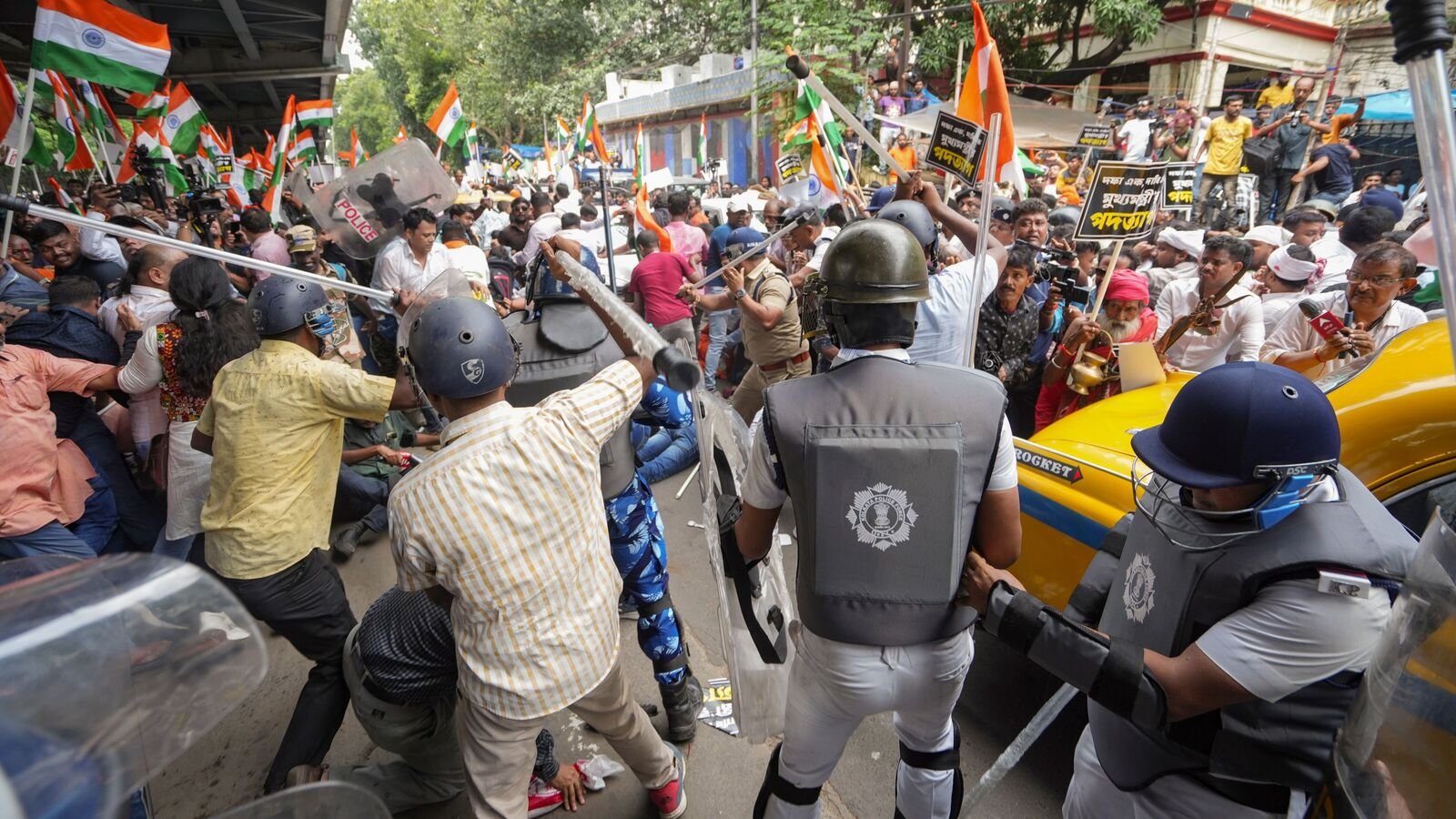 RG Kar protest: Chaos at Kolkata rally; victim's mother says ‘bangles broken’ as police lathi-charge protesters