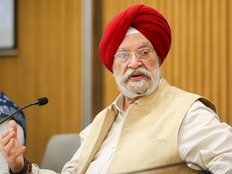 इथेनॉल संयोजन के कारण इंजन की विफलता या टूटने का एक भी मामला नहीं: हार्डिप पुरी
