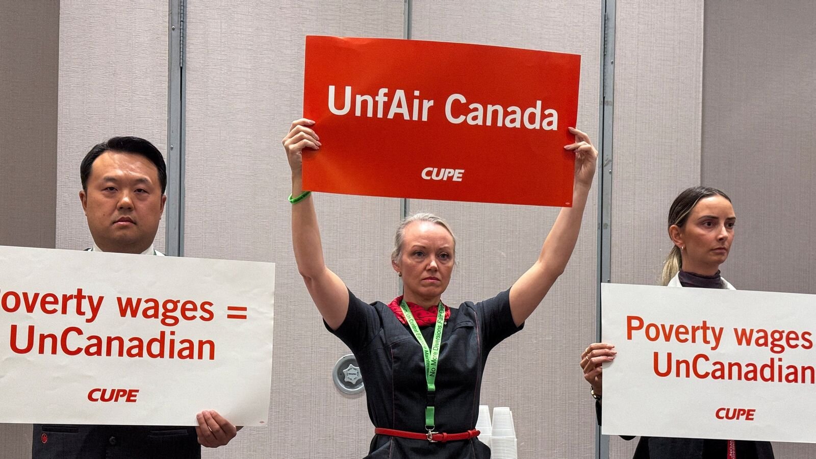 एयर कनाडा कैंसल्स ने उड़ानों को फिर से शुरू करने की योजना बनाई है क्योंकि अटेंडेंट्स यूनियन ने कार्य आदेश पर वापसी की है: 'हम नहीं कह रहे हैं'