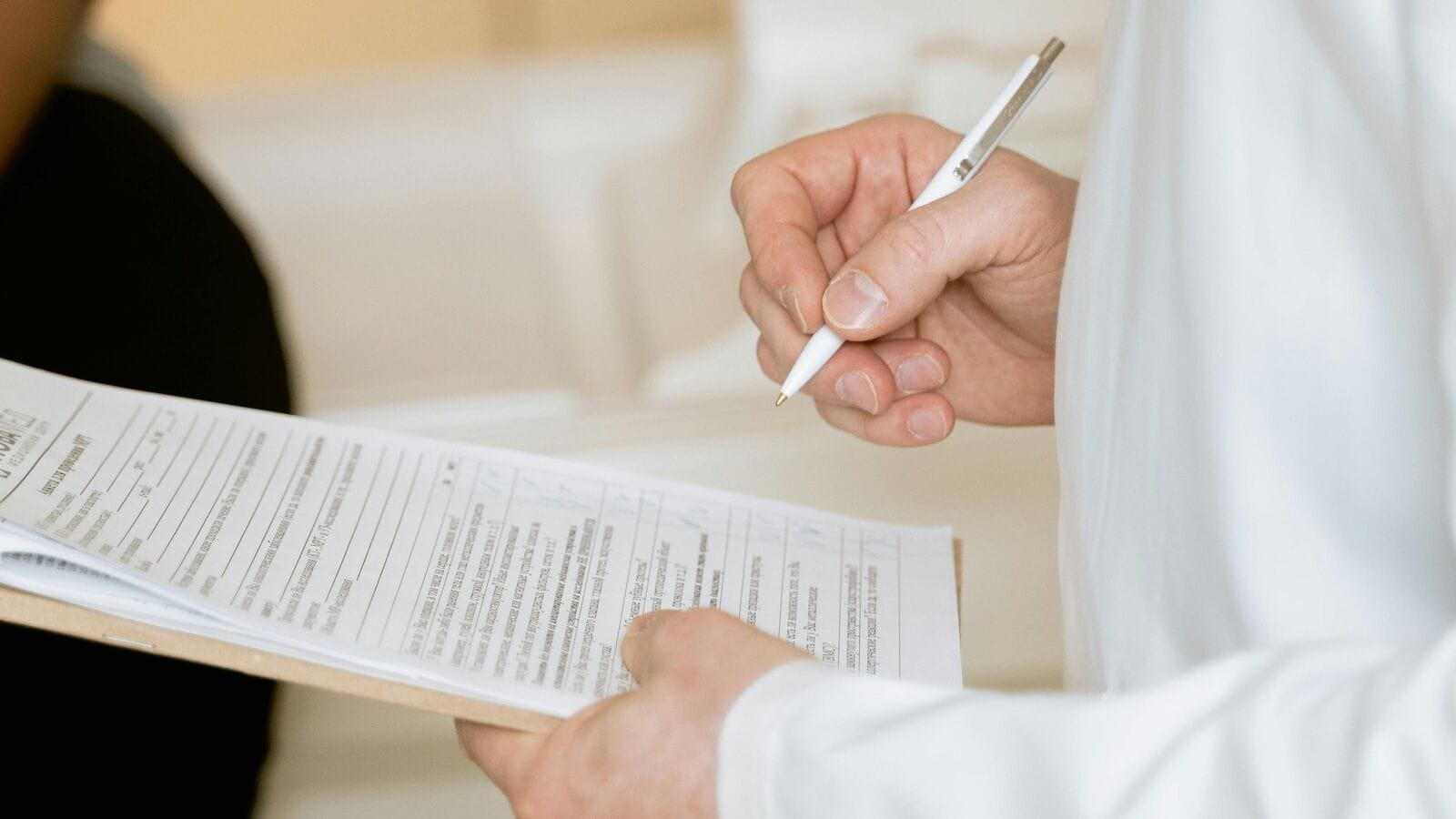 Confidential patient data used as street food wrappers; hospital fined  <span class='webrupee'>₹</span>32 lakh: Are your private medical records safe?