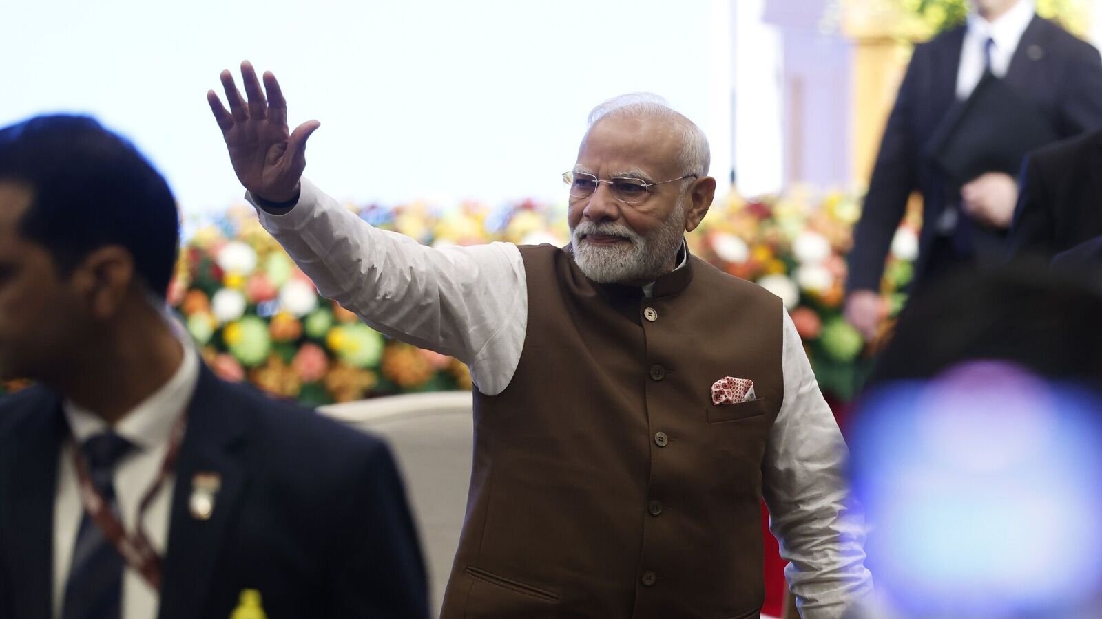 Narendra Modi, India's prime minister, gestures while departing from the India-Japan Economic Forum in Tokyo, Japan, on Friday, Aug. 29, 2025. Japanese Prime Minister�Shigeru Ishiba�and Modi pledged deeper economic ties ahead of a summit meeting later on Friday, as they partner up amid trade uncertainty brought on by soaring US tariffs. Photographer: Kiyoshi Ota/Bloomberg