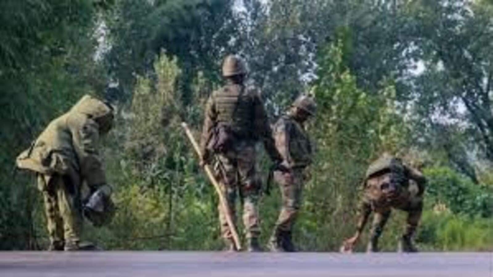 An encounter broke out between security forces and terrorists in Jammu and Kashmir’s Kulgam district on Friday, police said. (HT File)