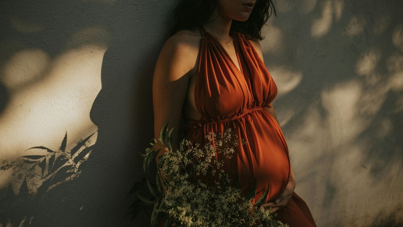 How to avoid jail? Get pregnant: Woman gives birth thrice in 5 years to skip prison, leaves social media shocked