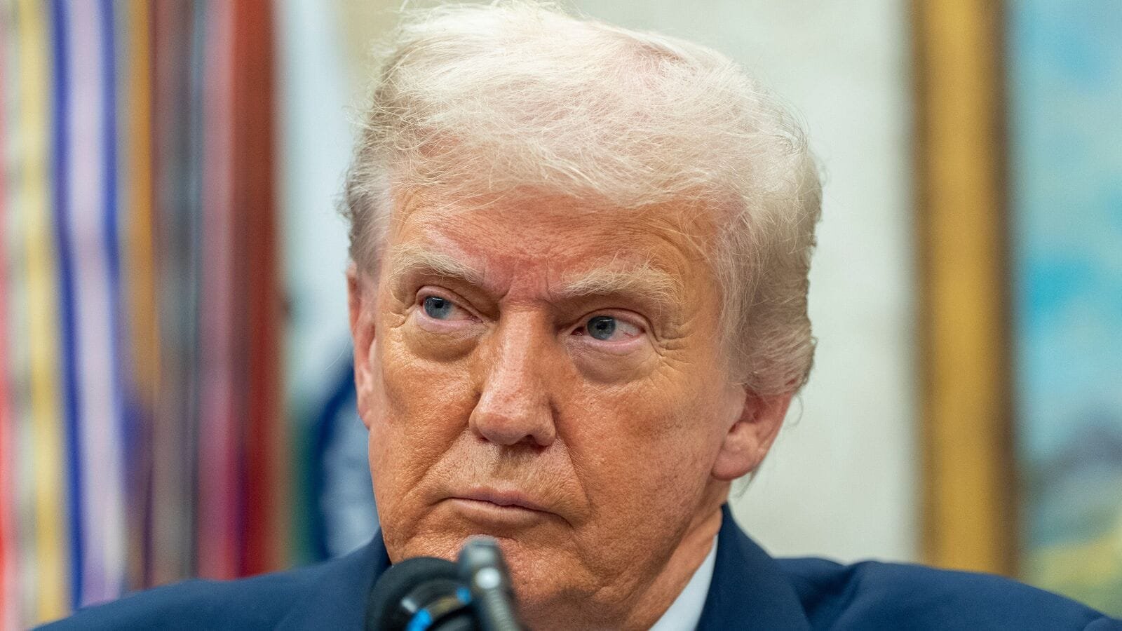 President Trump has suddenly taken an interest in Intel's CEO, and here are some reasons why
