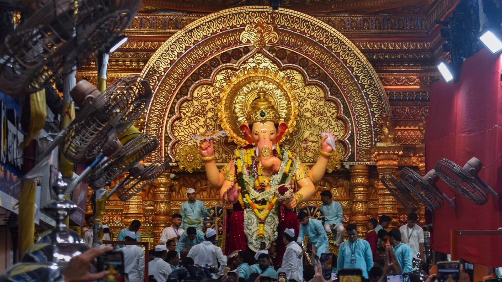 ‘Bappa left that place long ago’: Reddit user shares bitter experience of visiting Lalbaugcha Raja on Ganesh Chaturthi (ANI Photo)