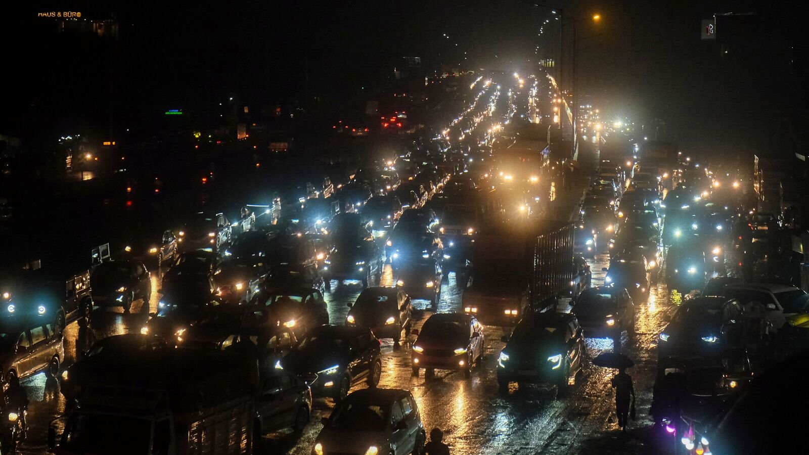 Bengaluru: Vehicles stuck in a traffic jam in Bengaluru.