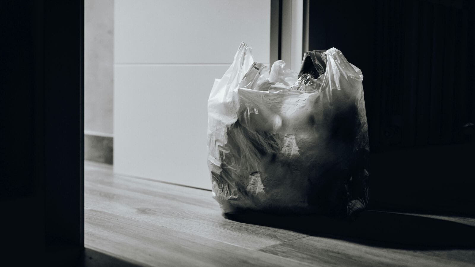 The account, shared on Reddit, described how the man left a neatly packed bag of dry waste outside his house before leaving for a trip.