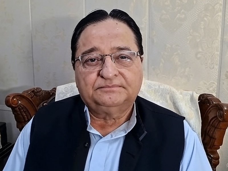 'मैं क्या माफी माँगता हूँ, कुछ भी गलत नहीं कहा', सेंट हसन अपने बयान से सटे