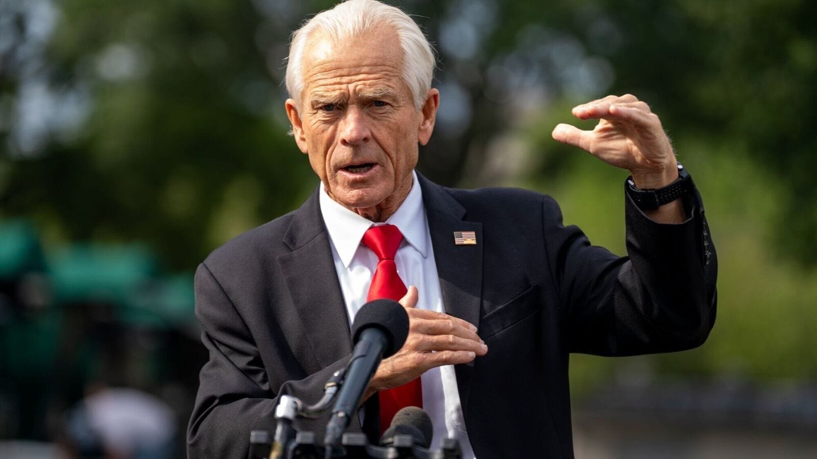 Peter Navarro, White House senior counselor for trade and manufacturing, speaks to members of the media outside the White House in Washington, DC, US, on Wednesday, Aug. 6, 2025.