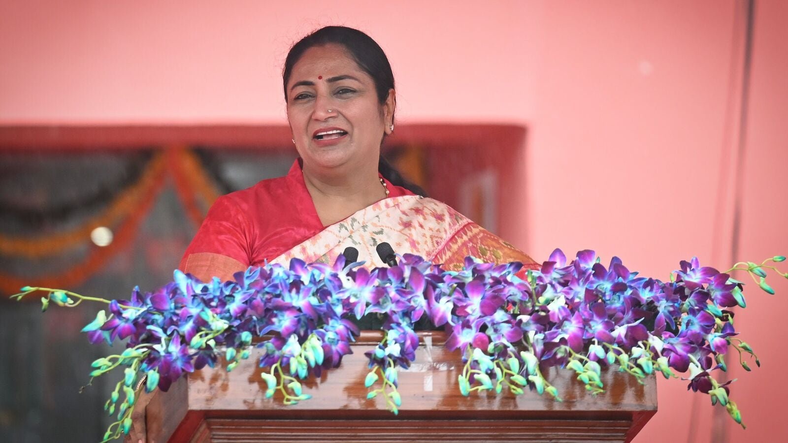 सीएम रेखा गुप्ता 'थप्पड़': विपक्षी निंदा हमले; कांग्रेस कहती है 'अगर दिल्ली सीएम सुरक्षित नहीं ...'