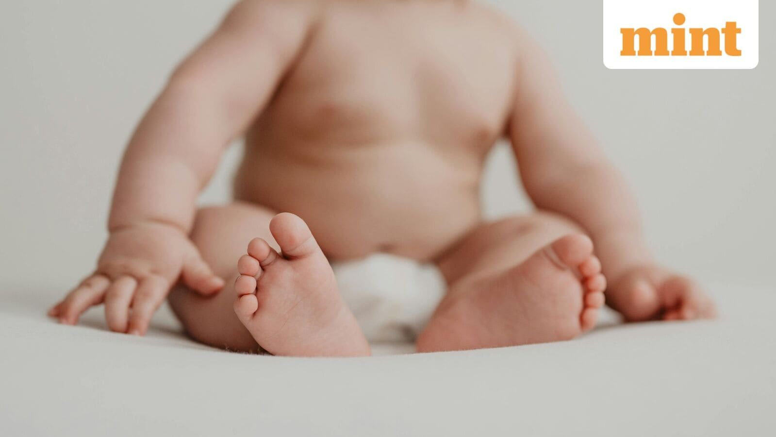 2-year-old left alone for days beside mother’s dead body in cramped home: Here’s how he survived