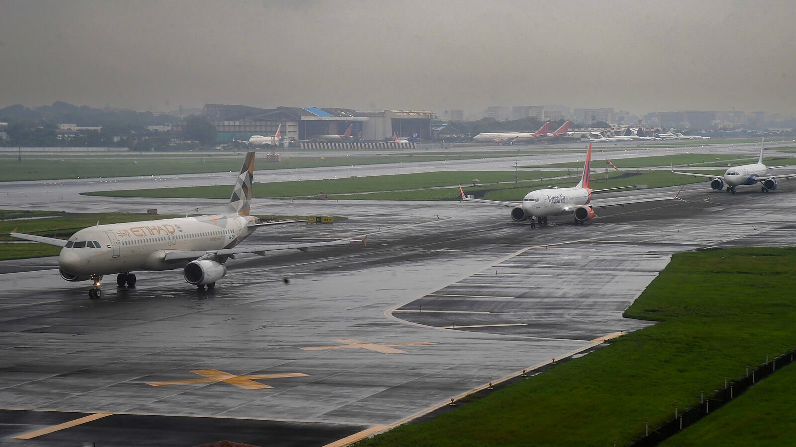 Kolkata rains: 30 flights were cancelled, while over 30 were delayed due the the heavy rains on Tuesday, 23 September 2025.