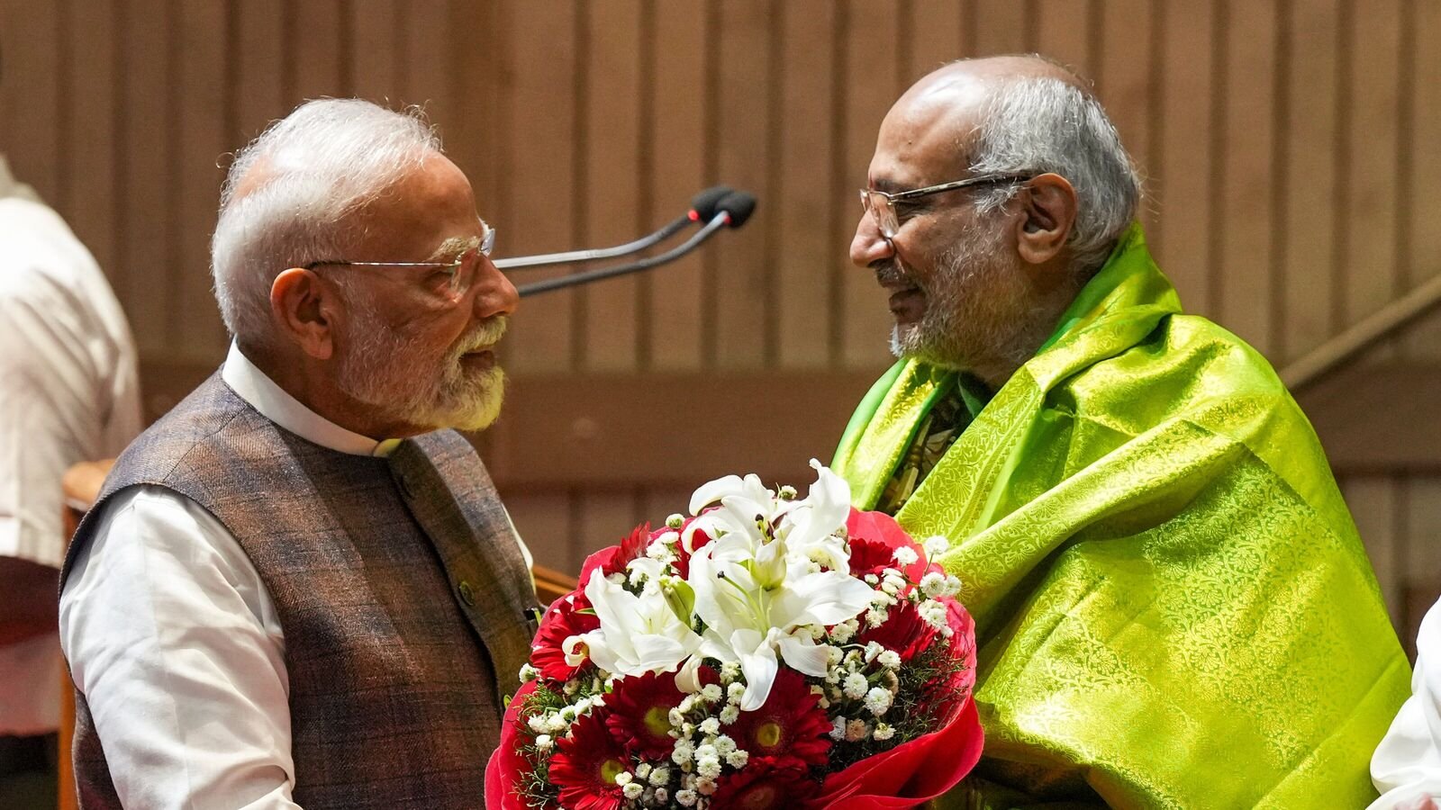 उपराष्ट्रपति चुनाव परिणाम: सीपी राधाकृष्णन और बी सुडर्सन रेड्डी को कितने वोट मिले?