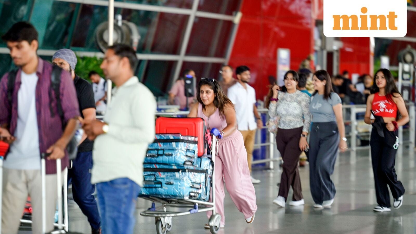 ‘Op Clog the Toilet’: A campaign against Indian H-1B visa holders amid fee hike (Image: HT)
