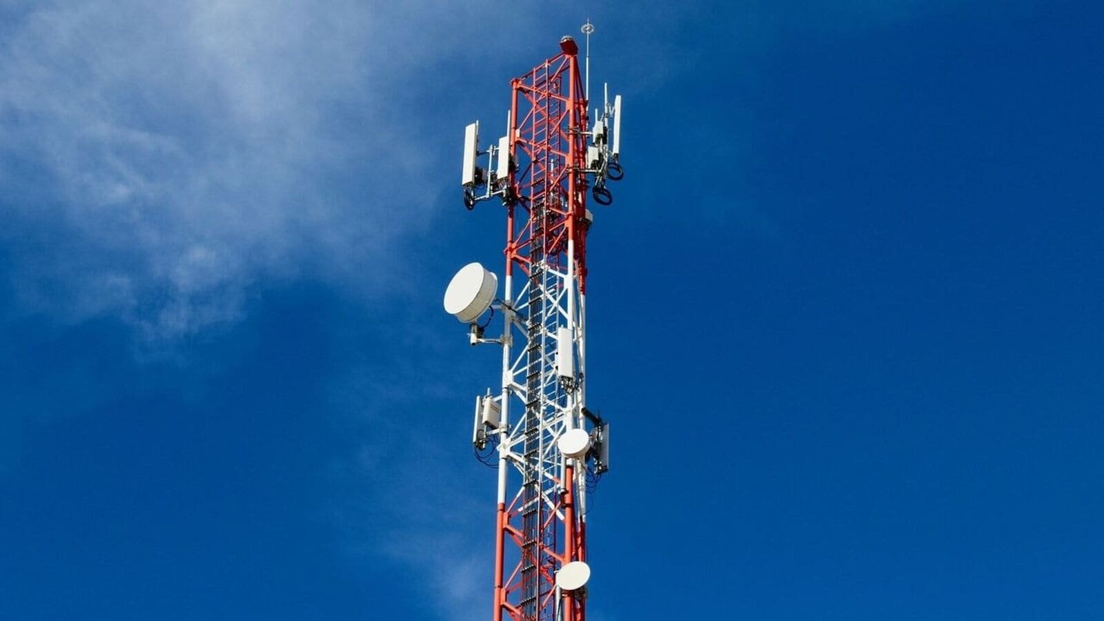 नियामक प्रश्न Jio, एंट्री-लेवल प्लान को हटाने पर एयरटेल
