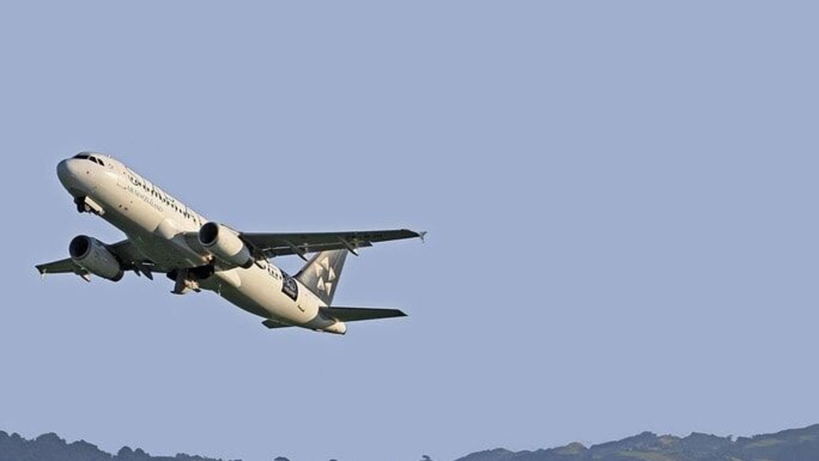 बेंगलुरु महिला पुलिस ने कहा कि लंदन की उड़ान में ब्रिटेन के नागरिक को ₹ 2 लाख का भुगतान करने के लिए कहा गया: पता क्यों