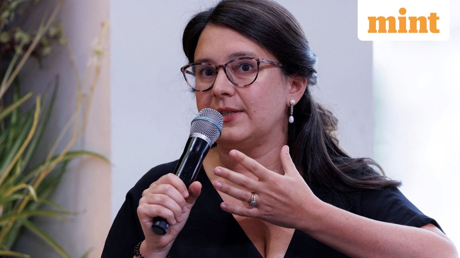 Bari Weiss will lead editorial priorities, modernize content, and drive innovation at CBS News. REUTERS/Mike Blake/File Photo