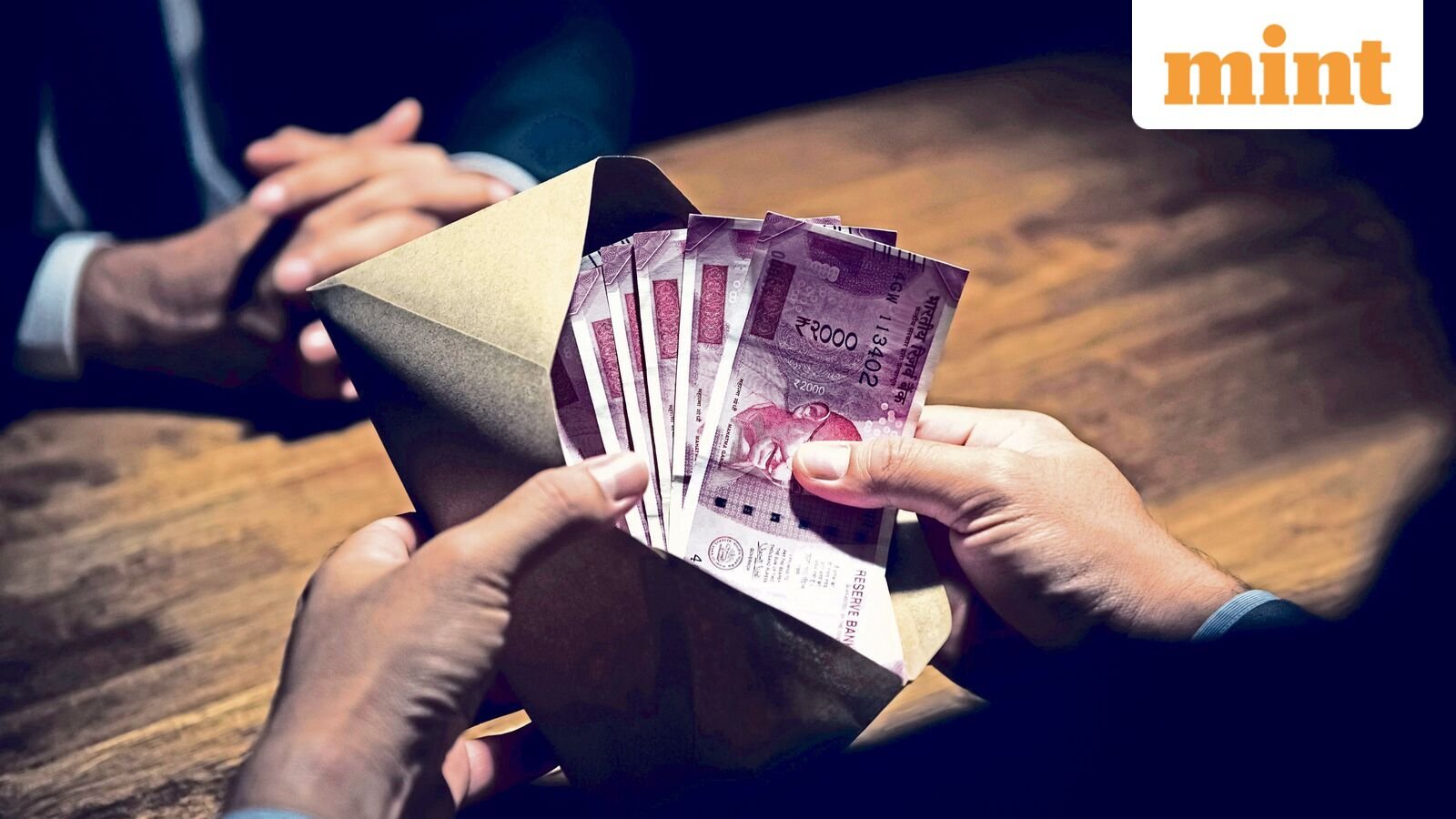 Wintrack accuses Chennai customs of harassment for exposing bribery demands.